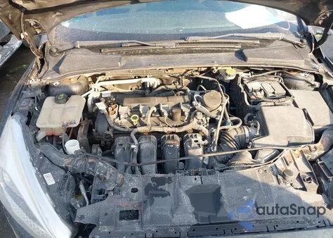 2016 Ford Focus Se z USA, uszkodzony, nr VIN 1FADP3F25GL280892